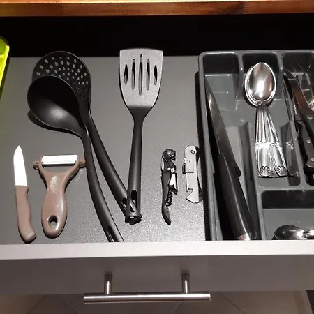 A 200m Du Chateau 30 Min Du Circuit Du Mans *