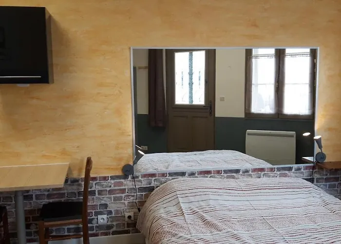 Apartment A 200m Du Chateau 30 Min Du Circuit Du Mans Le Lude